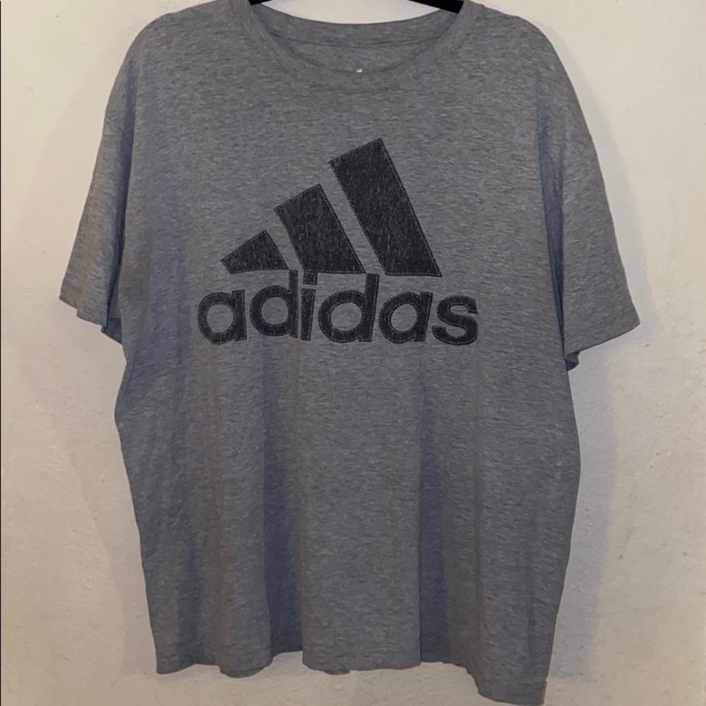 Adidas men’s t-shirt